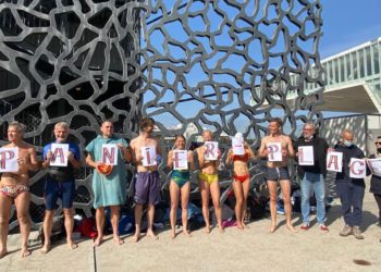 Les libres nageurs défendent le "Panier Plage" (Crédit MG/Gomet')
