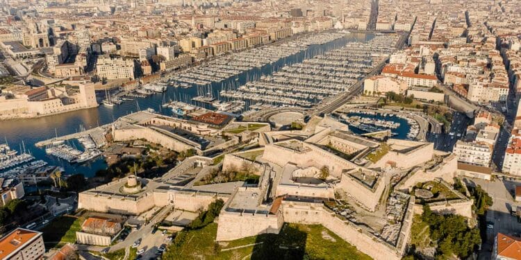 La Citadelle de Marseille : un hackathon exploratoire en guise d’introduction