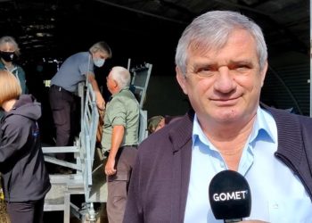 Le maire de Châteauneuf-les-Martigues, Roland Mouren (DVD), en lutte contre la prolifération et la divagation des chèvres du massif de la Nerthe