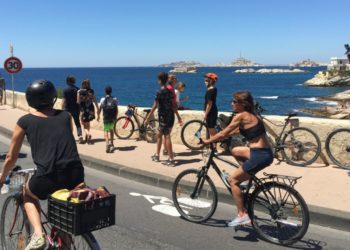 Journée sans voiture lors de l'inauguration de la piste cyclable de la Corniche le 16 juin 2019 (Crédit Gomet'/JFE)