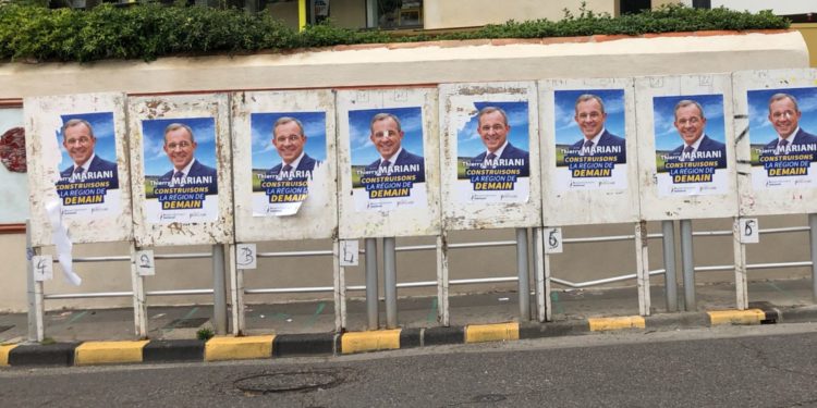 Affichage électoral pour les Régionales 2021 (Crédit Gomet')