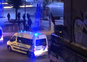 Les CRS ont débarqué vers 22h12 à La Plaine jeudi 20 mai