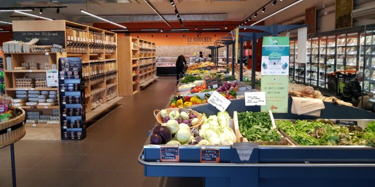 L'épicerie Marcel & Fils de Venelles est la première à ouvrir ses portes en 2008 (Crédit DR)