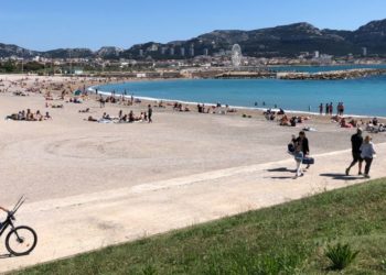 Plage du Prado nord à Marseille (Crédit Gomet'/JFE).