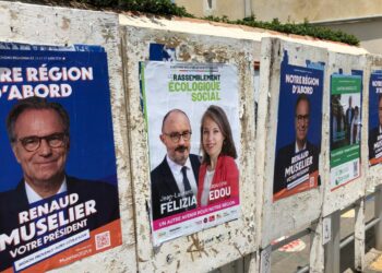 Affichage électoral pour les régionales 2021 (Crédit Gomet'/JFE).