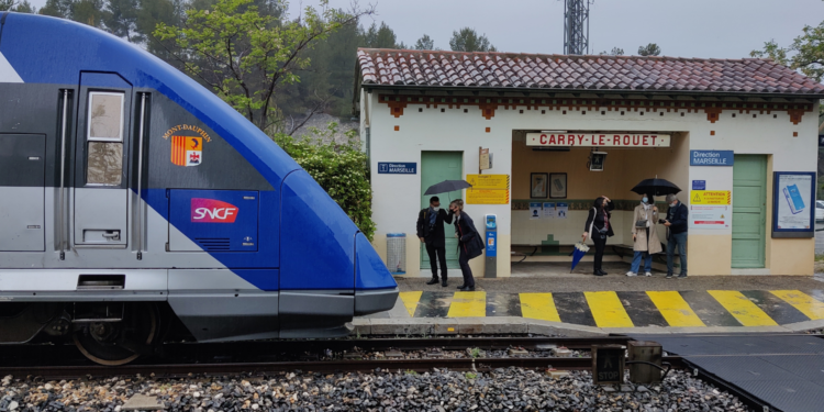 train côte bleue