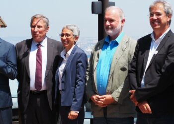 Colette Weizman et les candidats aux régionales (Crédit Clara Cauquil)