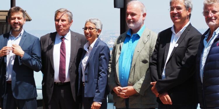 Colette Weizman et les candidats aux régionales (Crédit Clara Cauquil)