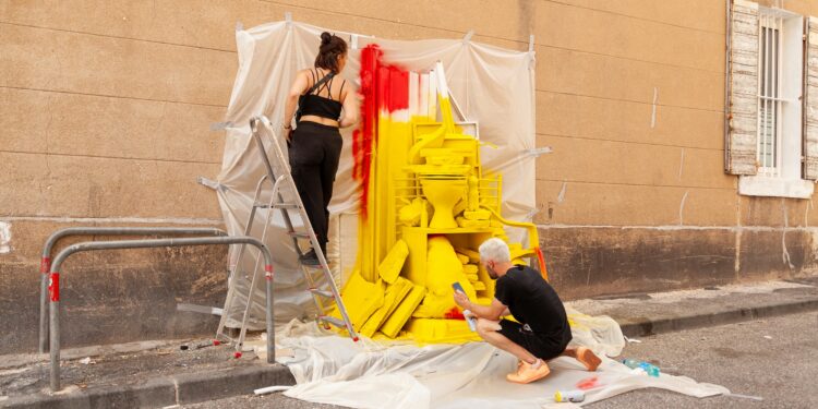 À Marseille, les encombrants, c’est tout un art !