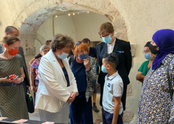 Eté culturel 2021 : Roselyne Bachelot à Marseille pour « rouvrir le monde »