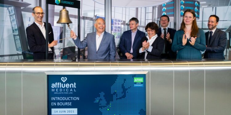 Michel Finance a sonné la cloche d'Euronext le 14 juin 2021 pour l'IPO d'Affluent Medical (Crédit @euronext)