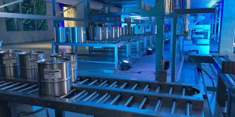 La nouvelle usine robotisée de Technicoflor multiplie par deux la productivité (Crédit RM)