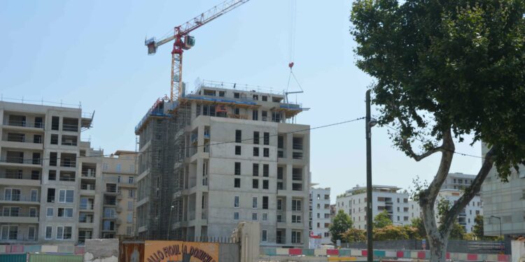 La nouvelle majorité porte une vision politique de la construction durable remise en question par l'opposition (Crédit JFE)