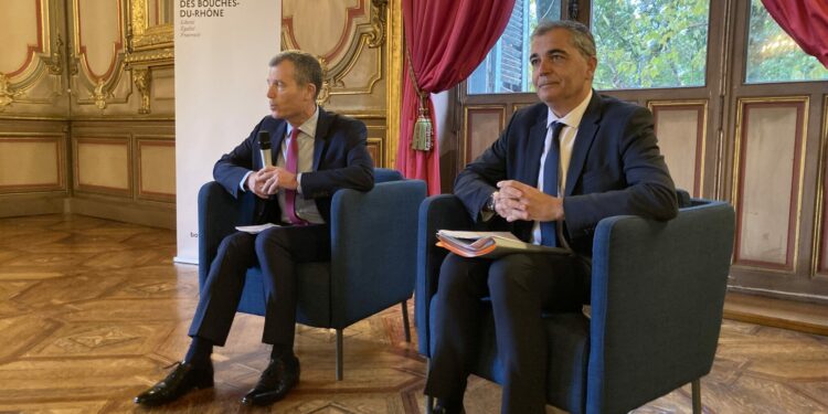 Le préfet en charge du plan Marseille en Grand, Laurent Carrié (à droite) à côté du préfet de Région Christophe Mirmand (Crédit RM)