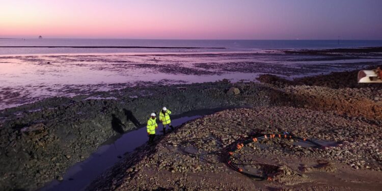 A La Rochelle, Geocorail travaille sur la reconstitution de l'épi de Port Neuf (Crédit Geocorail)