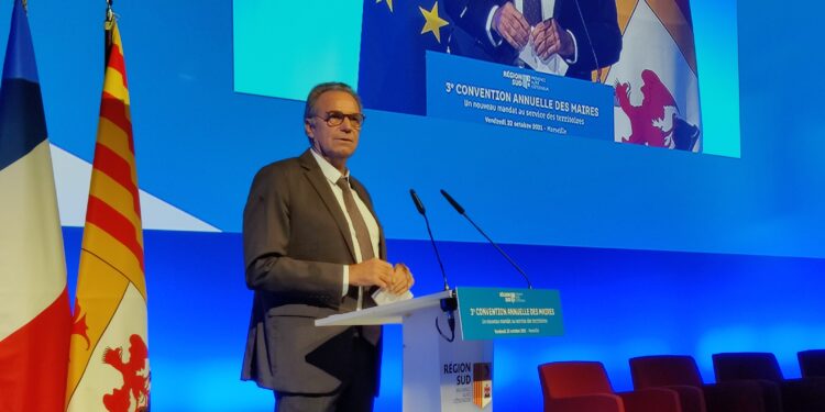 Renaud Muselier s'adresse aux maires de la région Provence-Alpes-Côte d'Azur