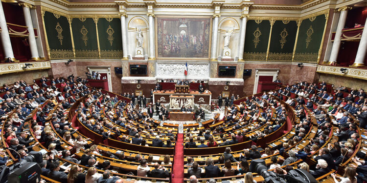 L'assemblée nationale a adopté un nouvel amendement sur le financement du plan transports et va statuer sur une garantie d'emprunt pour les écoles de Marseille (Crédit DR)