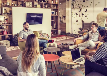 Bureaux and Co propose des espaces de travail partagés pour indépendants, PME et grands groupes (Crédit DR)