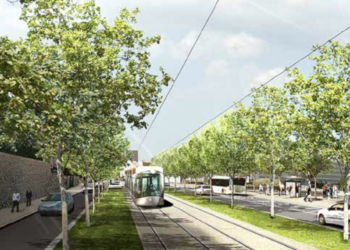 Une vue du futur tramway rue de Lyon vers le métro Gèze (Crédit DR)