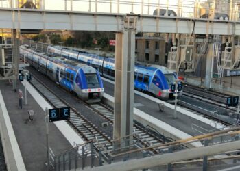 Le TER Zou en gare d'Aix-en-Provence. Source : SNCF.