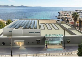 Les Flots bleus