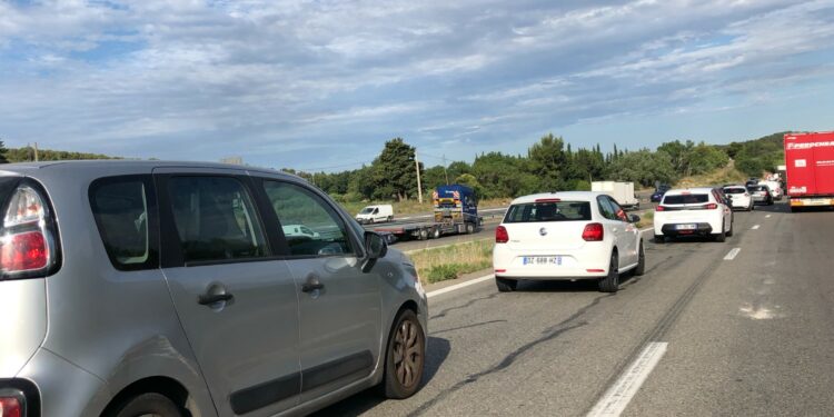 La consigne sur les autoroutes métropolitaines : lever le pied. Crédit DR