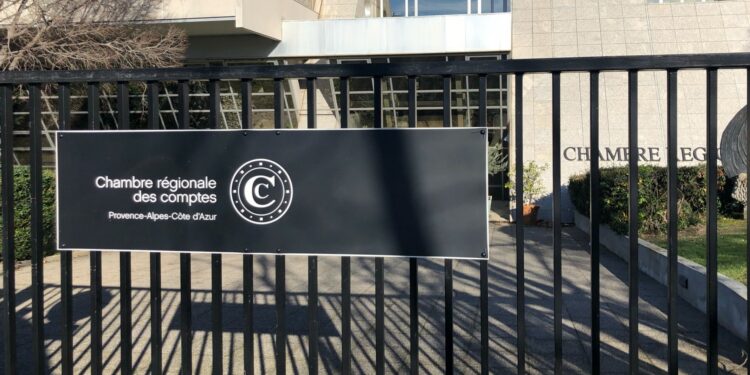 L'entrée de la chambre régionale des comptes à Marseille. Crédit photo Gomet'.