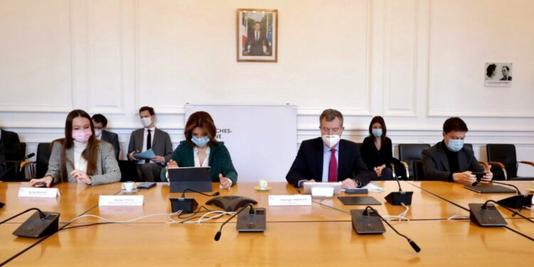 Séance d'installation du GIP Aix Marseille Provence Mobilités jeudi 10 février 2022 (Crédit DR)