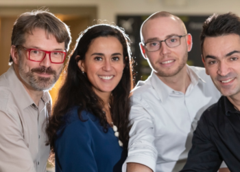 L'équipe fondatrice de Wise Integration (de gauche à droite) : Dominique Bergonne (CTO), Rym Hamoumou (CMO), Florian Couvin (VP commercial) et Thierry Bouchet (Président) (Crédit DR)