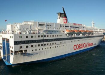 Le ferry Méditerranée de Corsica Linea