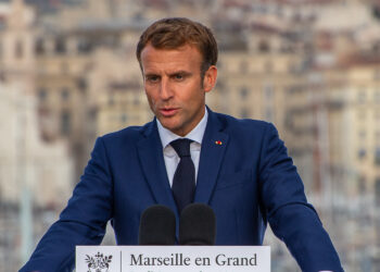 Emmanuel Macron est officiellement candidat à sa succession (Crédit JYD)