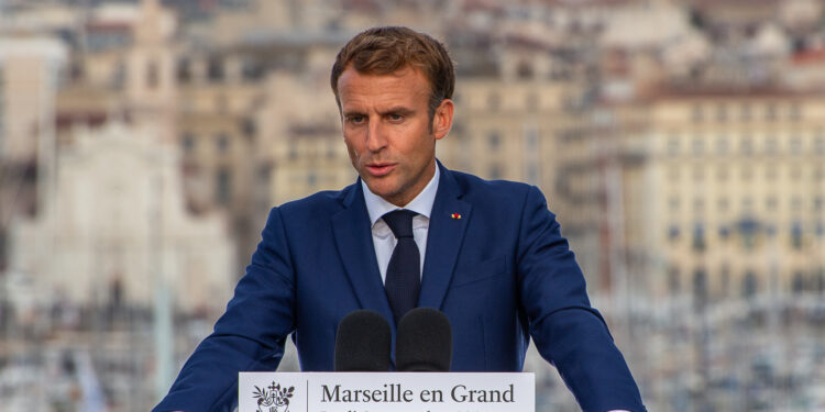 Emmanuel Macron est officiellement candidat à sa succession (Crédit JYD)