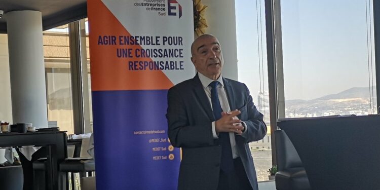 Yvon Grosso, le président du Medef Sud, lors de la conférence de presse jeudi 24 mars à Marseille (Crédit DR)