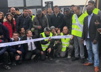 Les salariés de LVD Energie fêtent l'ouverture du site de Berre-l'Etang le 18 mars 2022 (Crédit Gomet'/JFE)