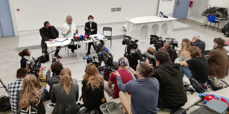 Didier Raoult a organisé une conférence de presse à l'IHU Méditerranée Infection mercredi 20 avril pour "clarifier un certain nombre de chose" (crédit : Rémi Liogier)
