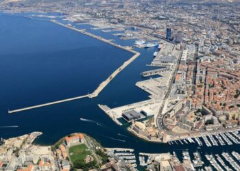 Embarquement immédiat direction Marseille Fos