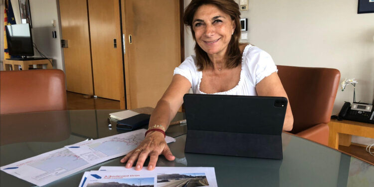 Martine Vassal présente à Gomet' lundi 23 mai le projet de piste cyclable entre le Vieux-Port et les Catalans (Crédit Gomet')