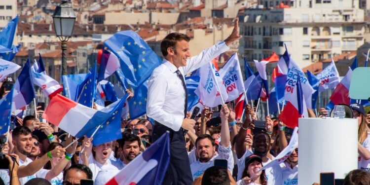 investitures Renaissance