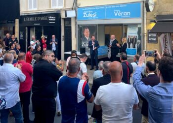 Jean-Marc Zulesi et Philippe Veran lors de l'inauguration du local de campagne à Salon-de-Provence (Crédit DR)