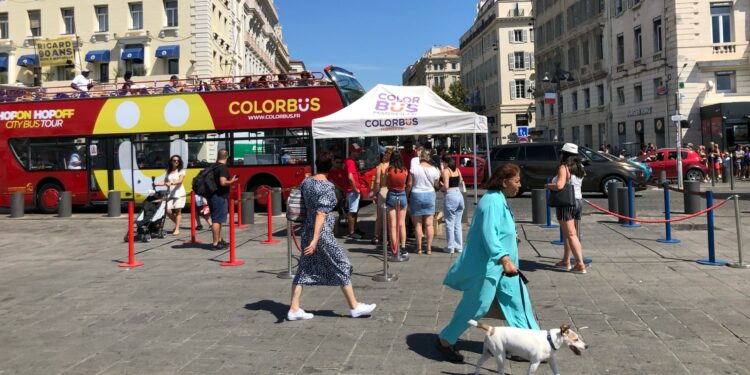 Les touristes français délaissent la Provence en 2023