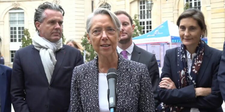 Elisabeth Borne vélo