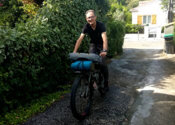 Emmanuel Delannoy à vélo, une éthique et une poétique ! (Crédit DR)