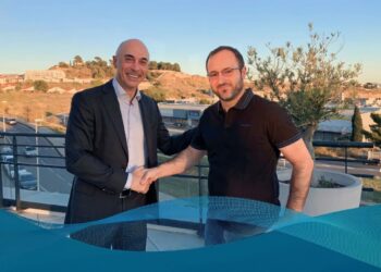 Johann Charrier, à gauche, et Arthur Leroux, à droite (crédit : Enogia)