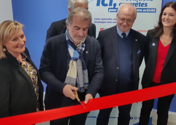 Jean-Luc Chauvin inaugure à Aubagne la nouvelle antenne de proximité de la Chambre de commerce et d'industrie Aix-Marseille Provence (crédit : Gomet')