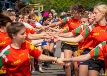 Des participantes au Queen's rugby festival en 2021 (Crédit Josse - Queen's Festival)