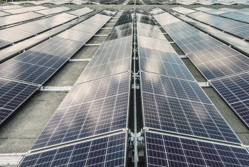 [Solaire] Giga-usine : Carbon (Lyon) cherche 120 M€ pour amorcer son implantation à Fos