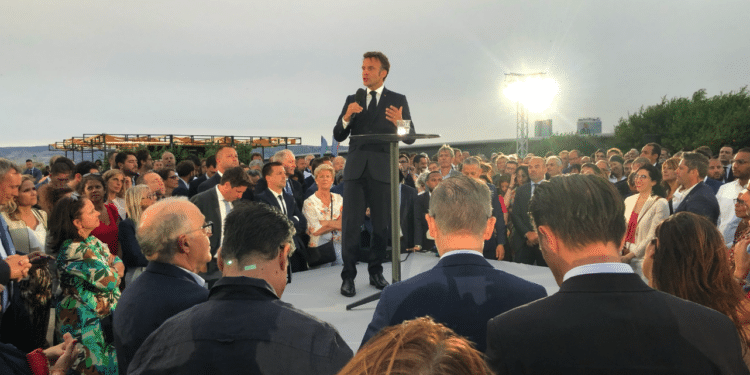 Emmanuel Macron au Mucem mardi 27 juin 2023. Crédit Gomet'