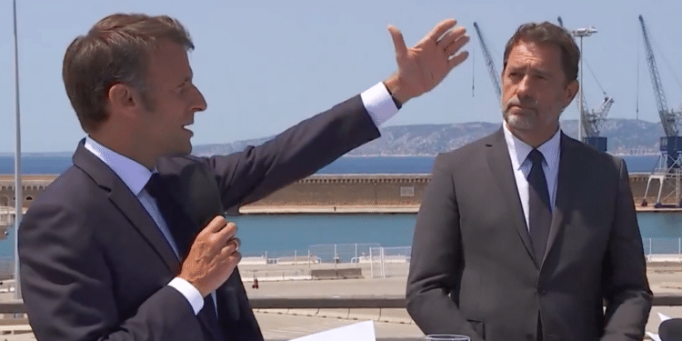 Le port Marseille en grand