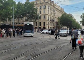 Déploiement de force de l'ordre sur la Canebière vendredi 30 juin en fin d'après-midi (Crédit Gomet'/JYD)