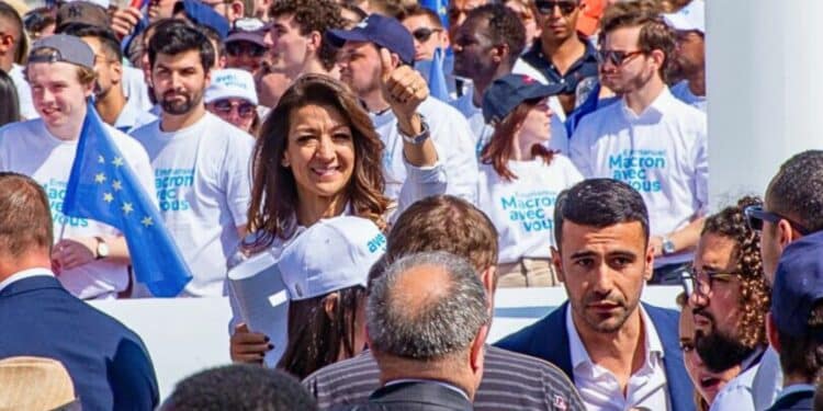 Sabrina Agresti-Roubache lors du meeting du candidat Emmanuel Macron en avril 2022 (crédit : JYD / Gomet')